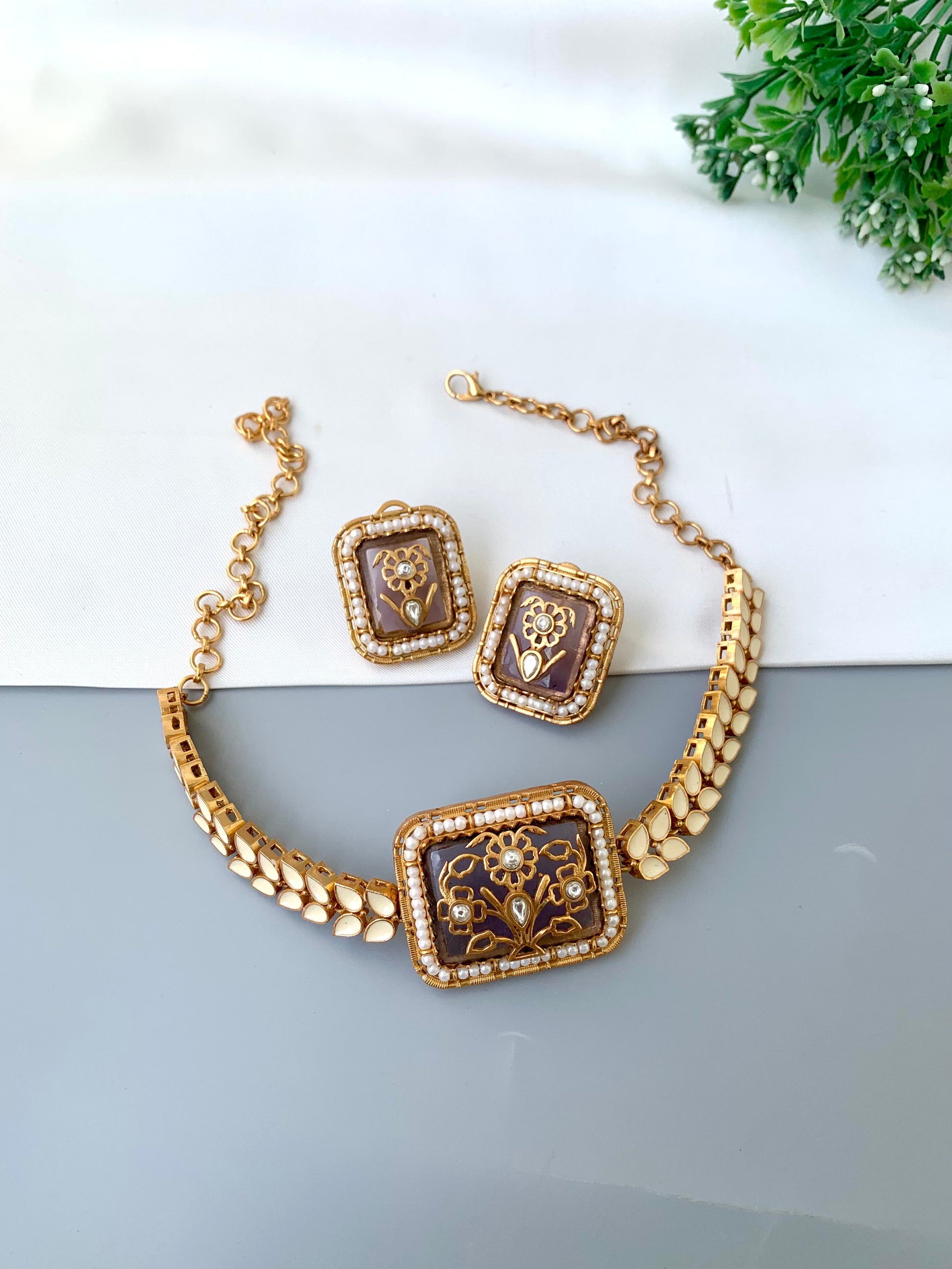 Sia polki kundan choker in victorian rose gold plating with mother of pearl and gemstone detailing